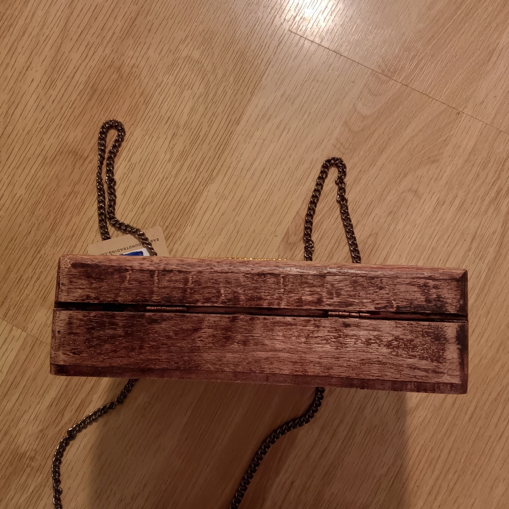 EARTHBOUND Wooden Clutch with Blue Lining - Picture 5 of 8